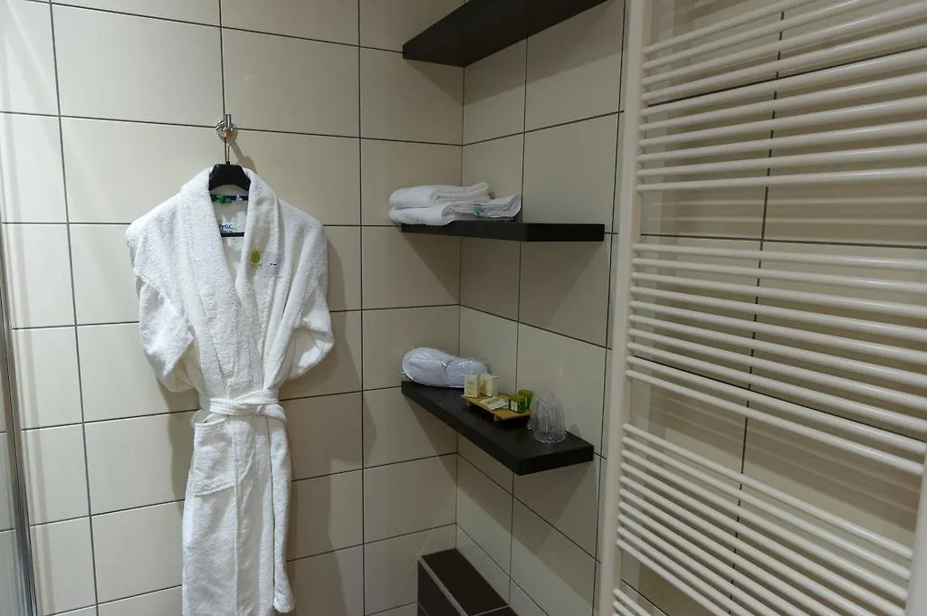 Cottage Logis Hotel - Restaurant Dudelange 3*,