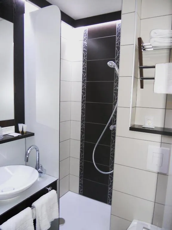 Cottage Logis Hotel - Restaurant Dudelange