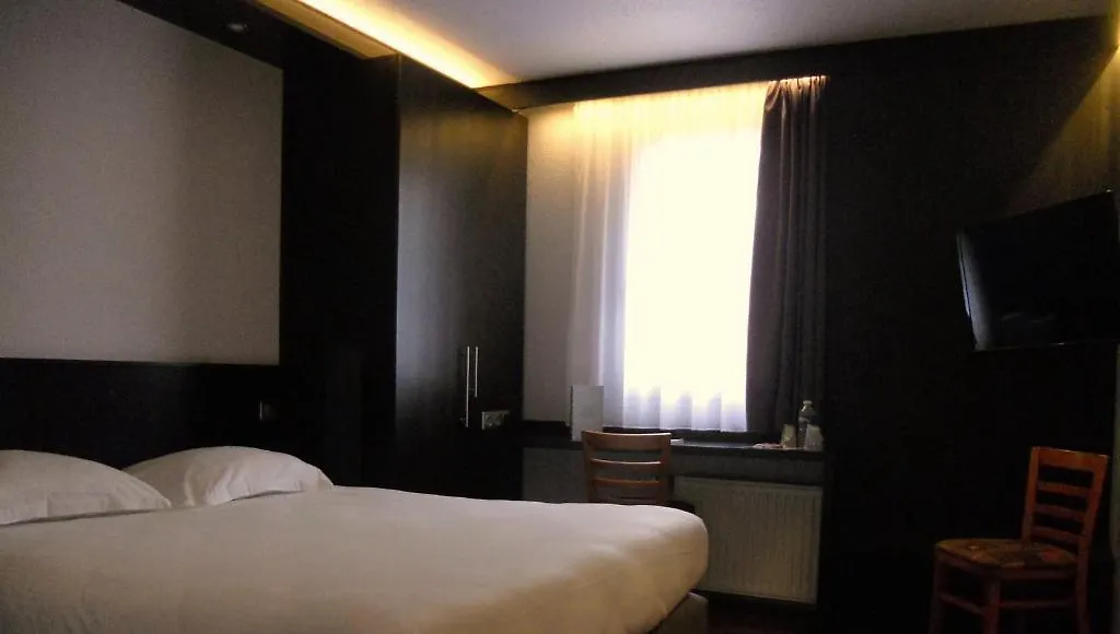 Cottage Logis Hotel - Restaurant Dudelange 3*,  Luxembourg